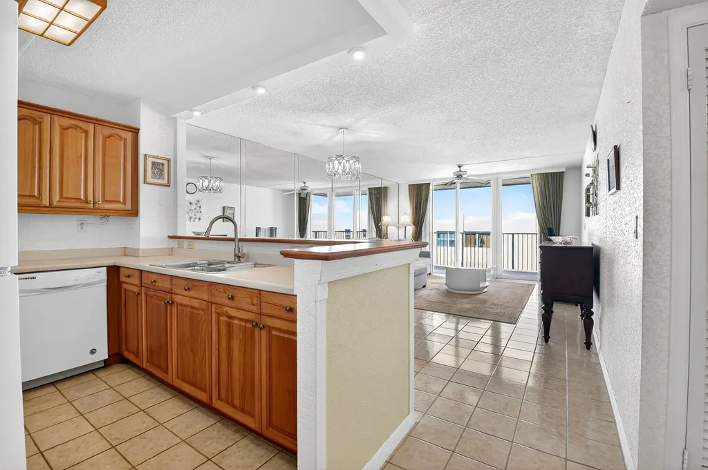 3540 S Ocean Boulevard South Palm Beach FL 33480