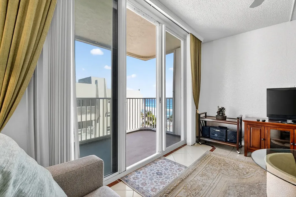 3540 S Ocean Boulevard South Palm Beach FL 33480