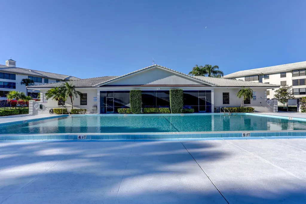 3716 Whitehall Drive West Palm Beach FL 33401