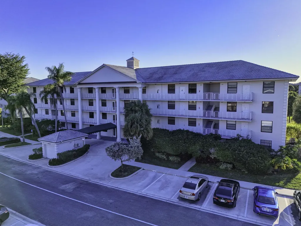 3716 Whitehall Drive West Palm Beach FL 33401