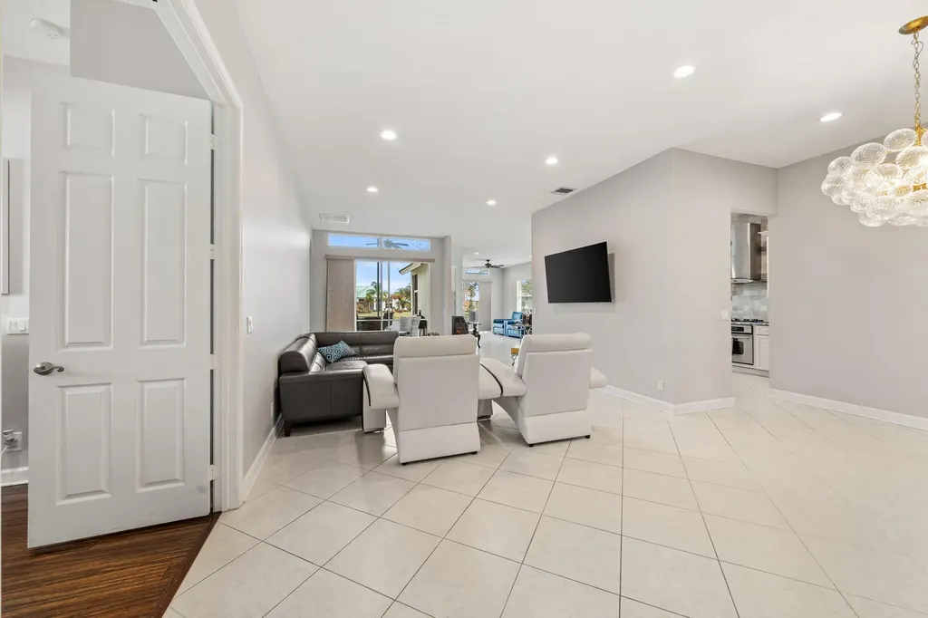 104 NW Willow Grove Avenue Port St Lucie FL 34986
