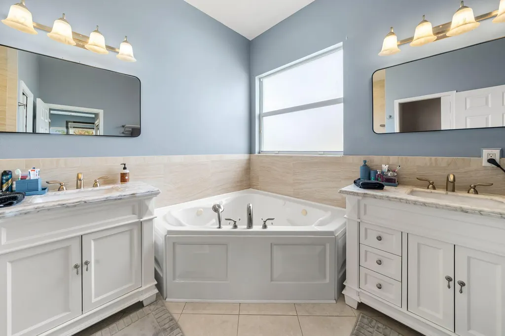 104 NW Willow Grove Avenue Port St Lucie FL 34986