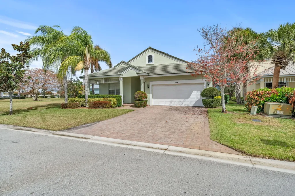 104 NW Willow Grove Avenue Port St Lucie FL 34986
