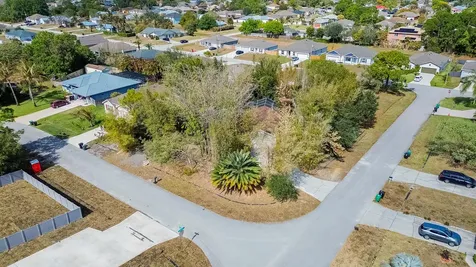 4418 SW Farmington Street Port St Lucie FL 34953