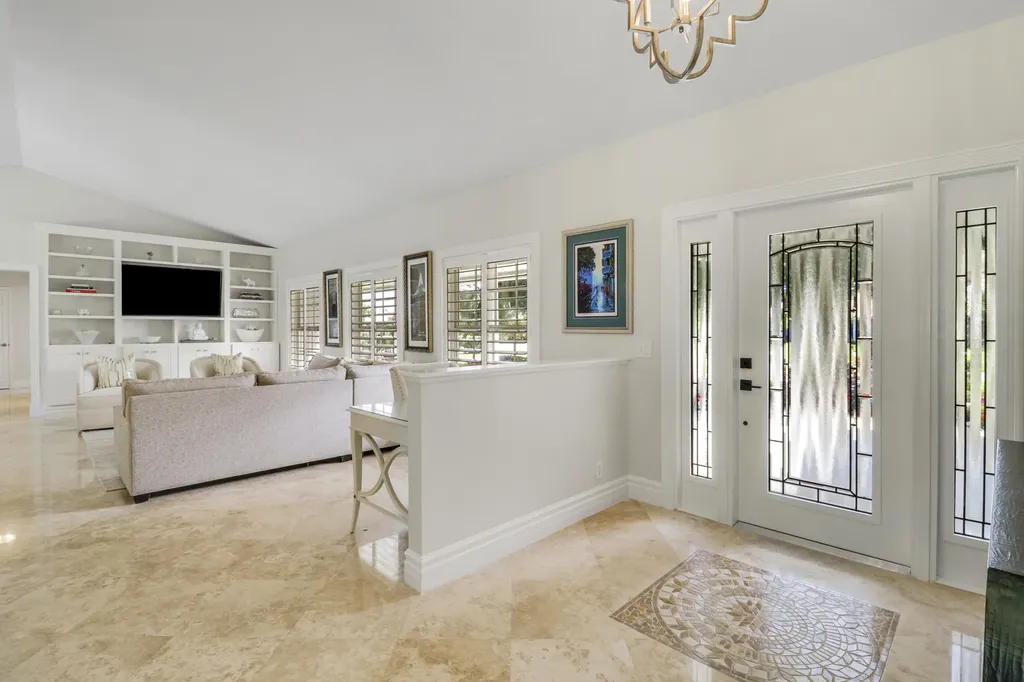 1 Durness Court Palm Beach Gardens FL 33418
