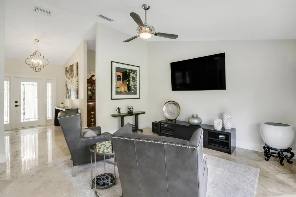 1 Durness Court Palm Beach Gardens FL 33418