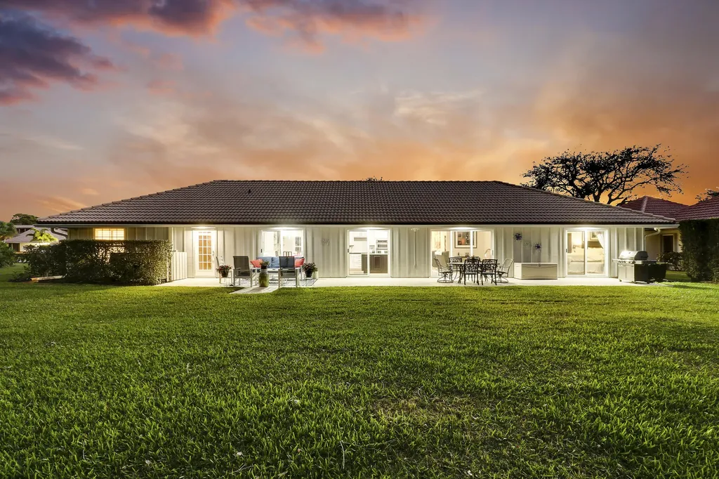 1 Durness Court Palm Beach Gardens FL 33418