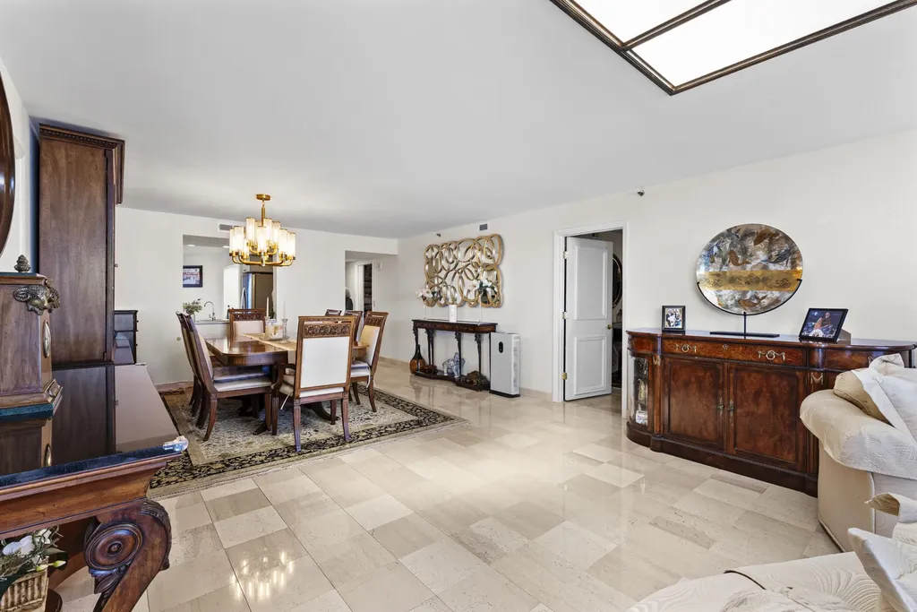 1167 Hillsboro Mile Hillsboro Beach FL 33062