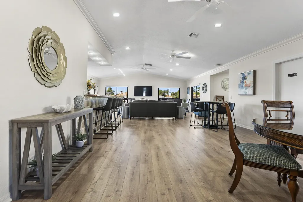 1167 Hillsboro Mile Hillsboro Beach FL 33062