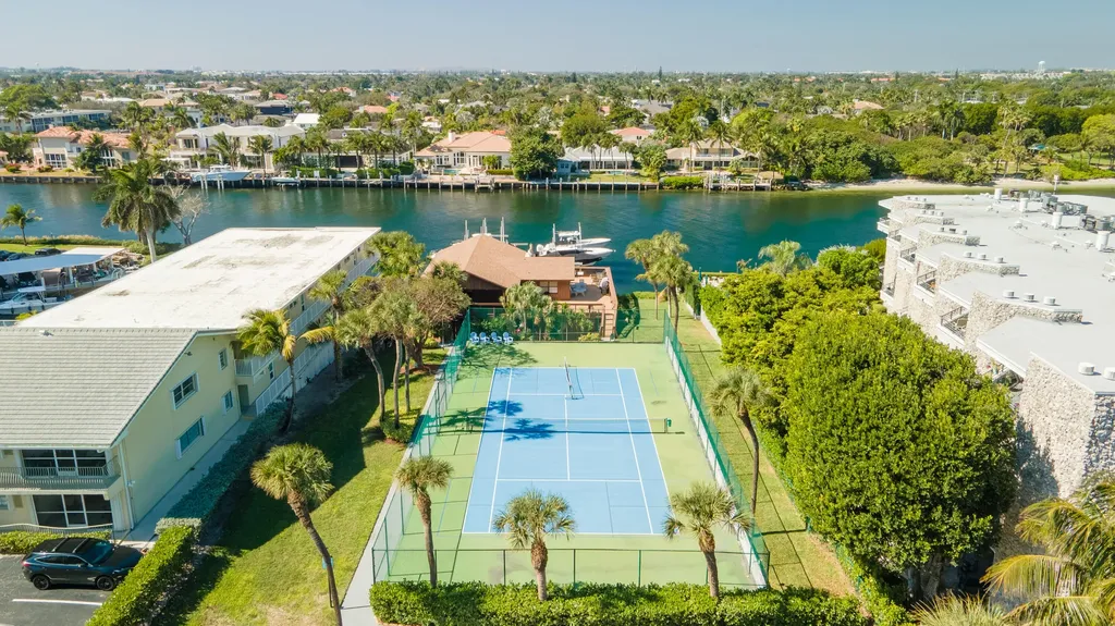 1167 Hillsboro Mile Hillsboro Beach FL 33062
