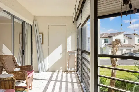 5701 Camino Del Sol Boca Raton FL 33433
