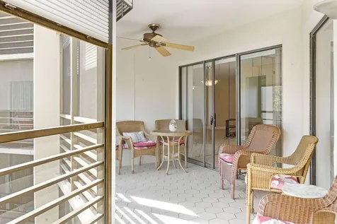 5701 Camino Del Sol Boca Raton FL 33433
