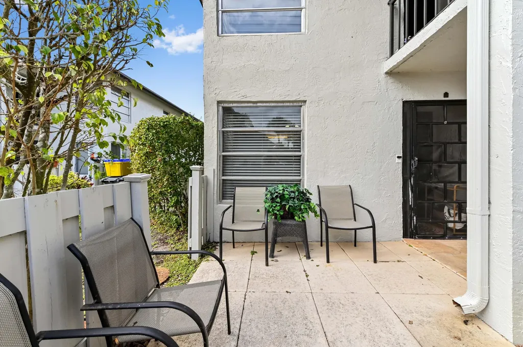 5779 Spindle Palm Court Delray Beach FL 33484