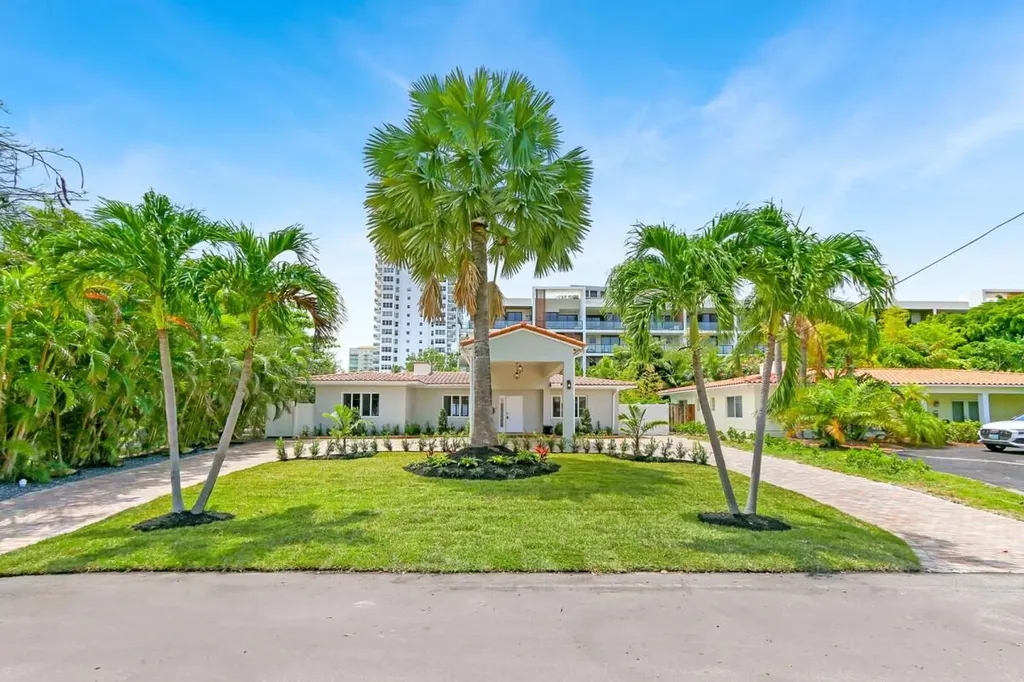 3025 Center Avenue Fort Lauderdale FL 33308
