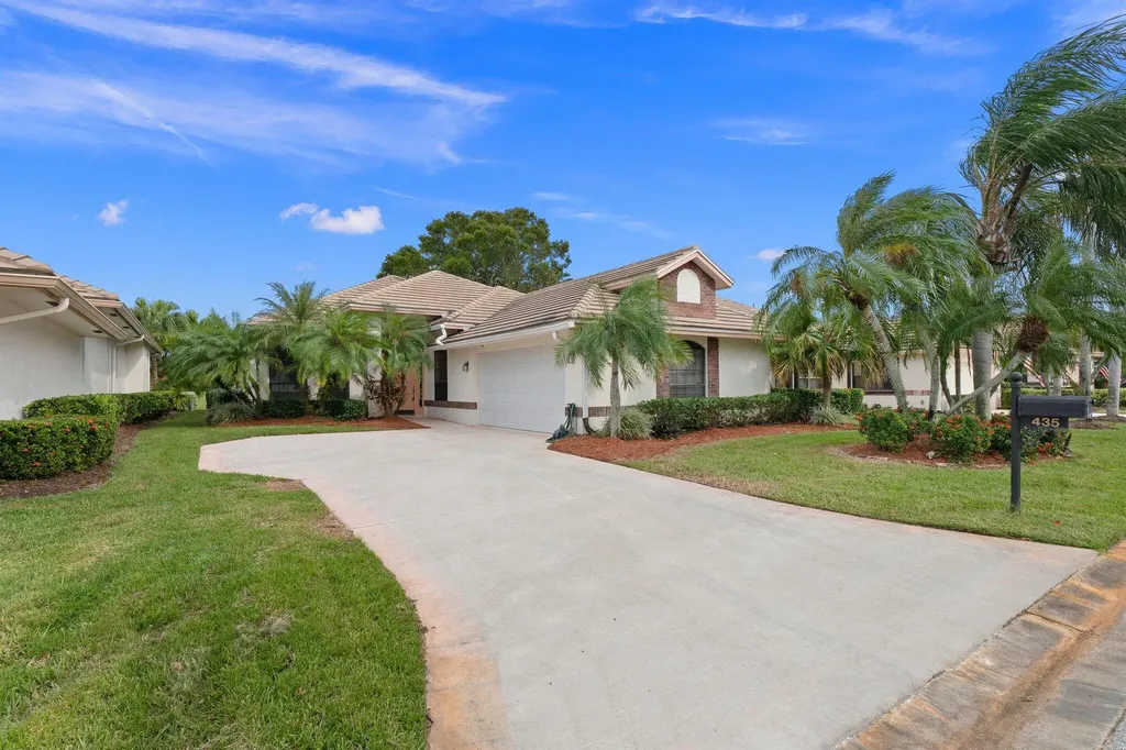 435 SW Jefferson Circle Port St Lucie FL 34986