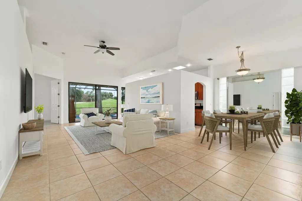 435 SW Jefferson Circle Port St Lucie FL 34986