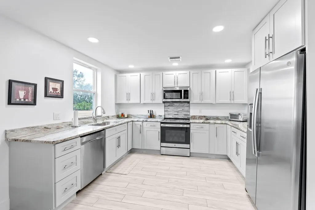 7833 Sabal Lake Drive Port St Lucie FL 34986