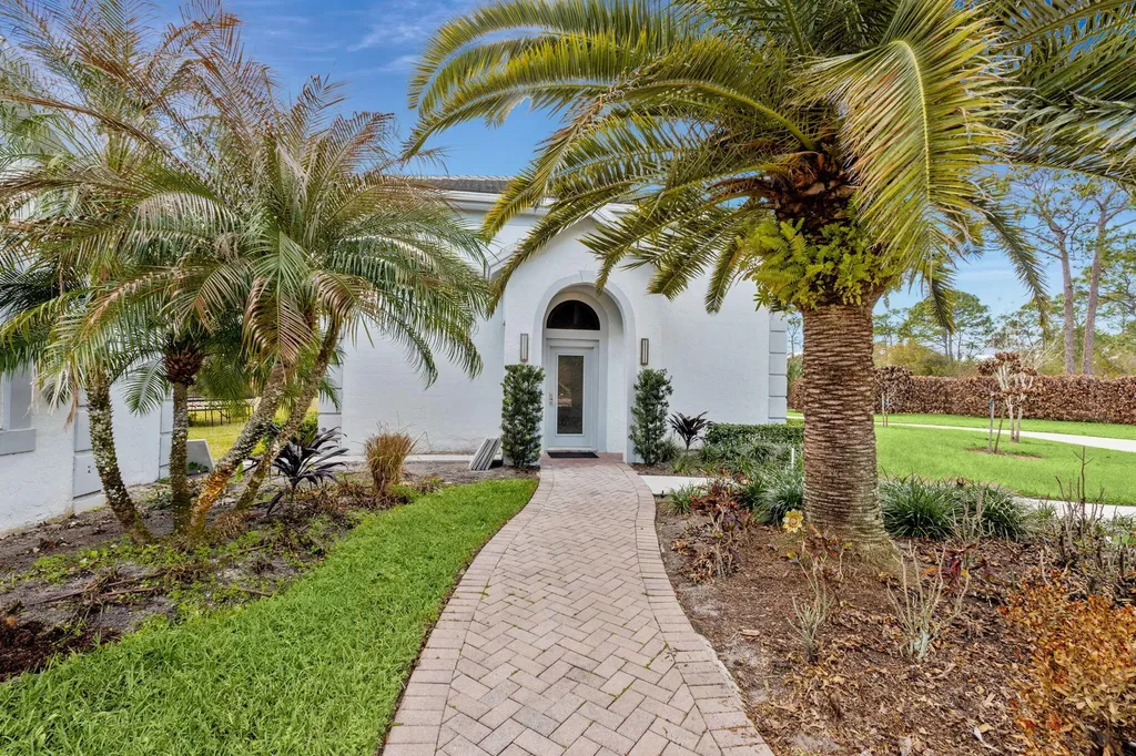 7833 Sabal Lake Drive Port St Lucie FL 34986