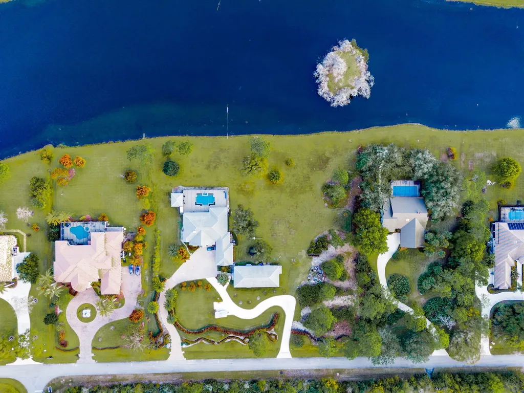 7833 Sabal Lake Drive Port St Lucie FL 34986