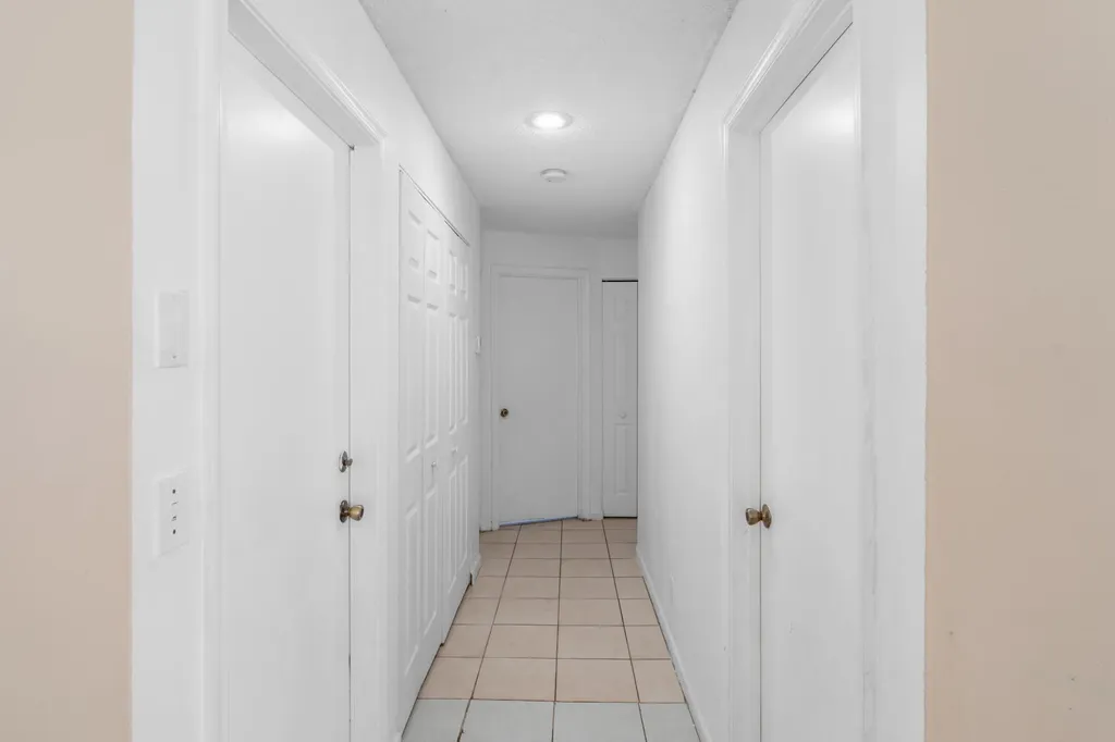6179 Savannah Way Lake Worth FL 33463