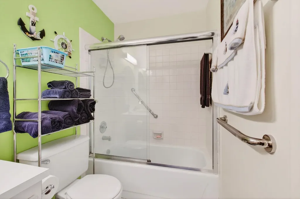 5452 Poppy Place Delray Beach FL 33484