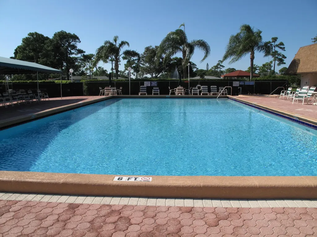 5452 Poppy Place Delray Beach FL 33484
