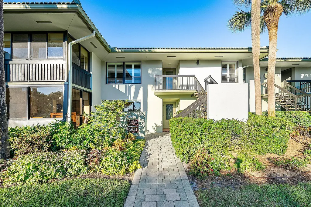 3841 Quail Ridge Drive Boynton Beach FL 33436
