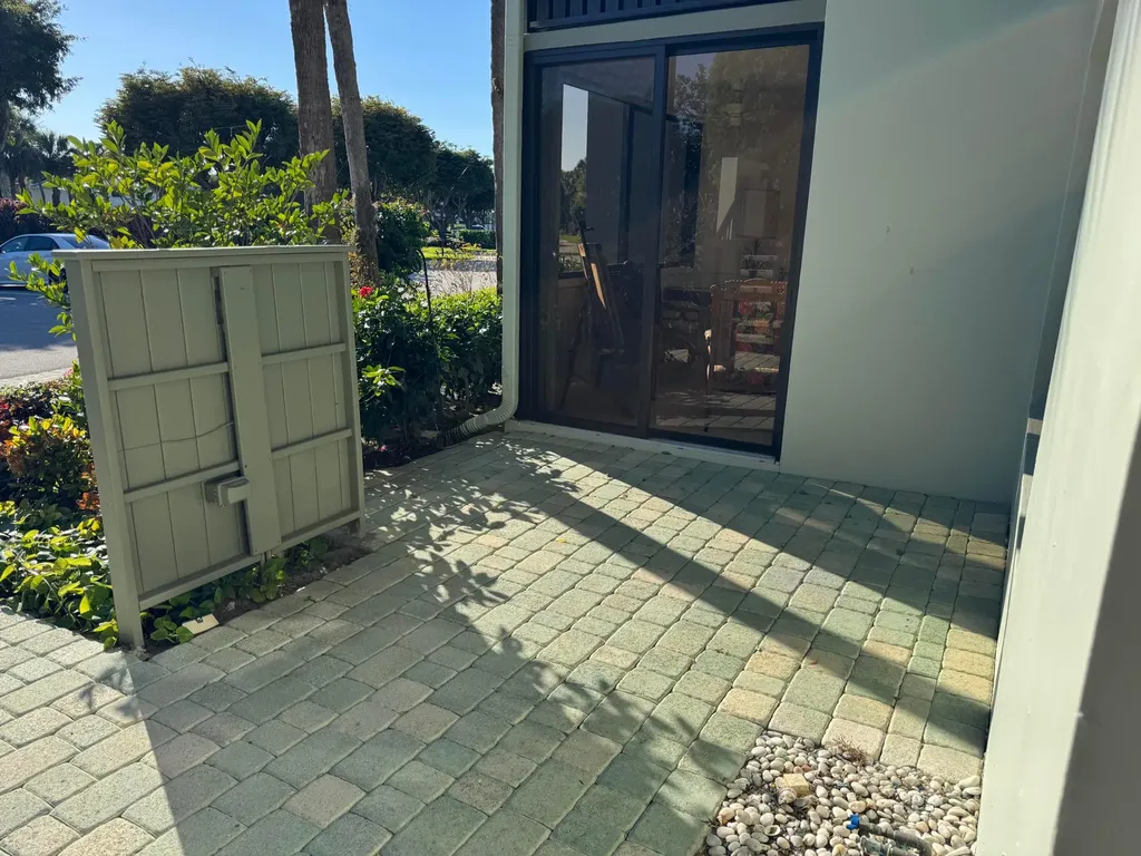 3841 Quail Ridge Drive Boynton Beach FL 33436