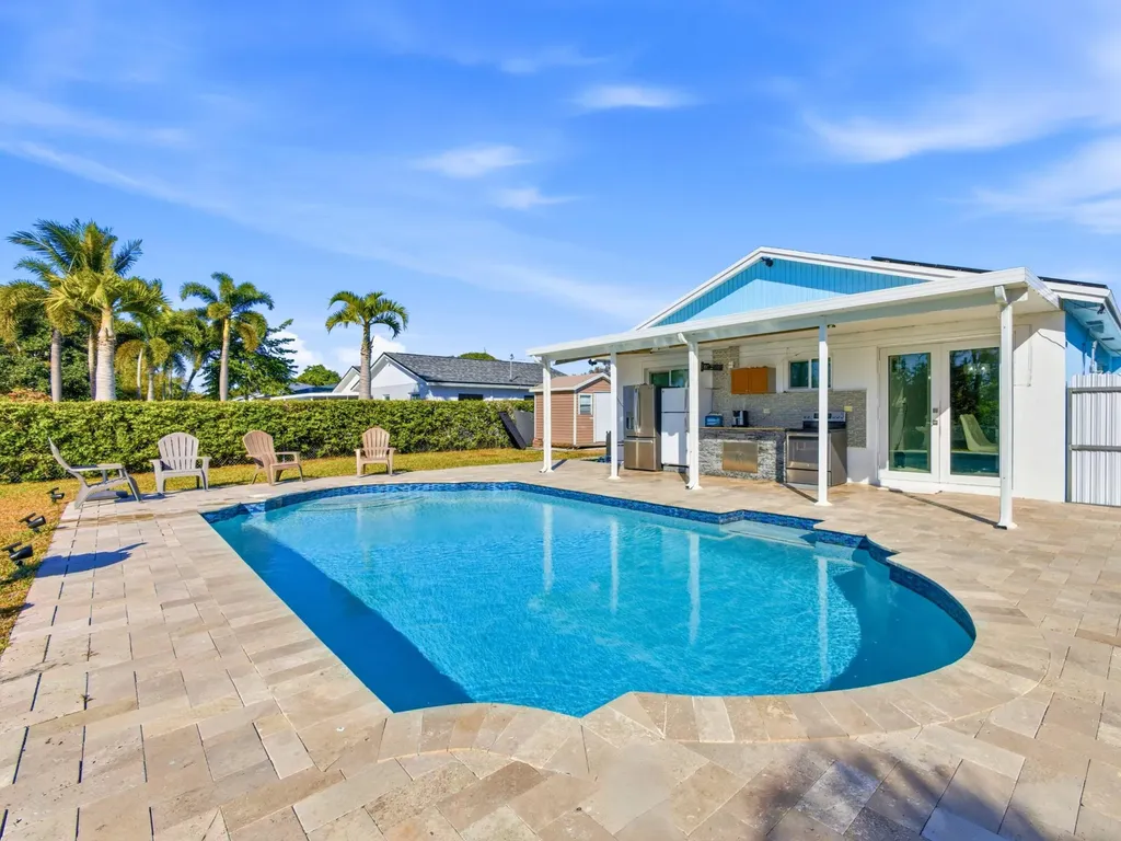 345 Lanier Drive Palm Springs FL 33461