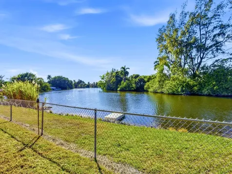 345 Lanier Drive Palm Springs FL 33461