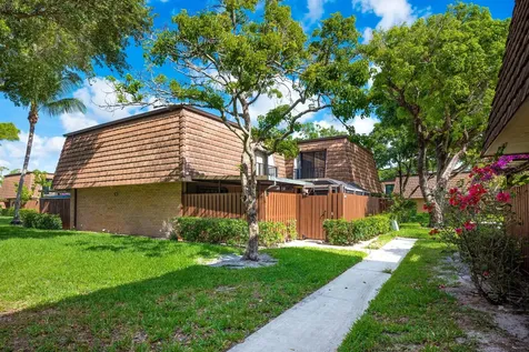 2205 22nd Lane Greenacres FL 33463