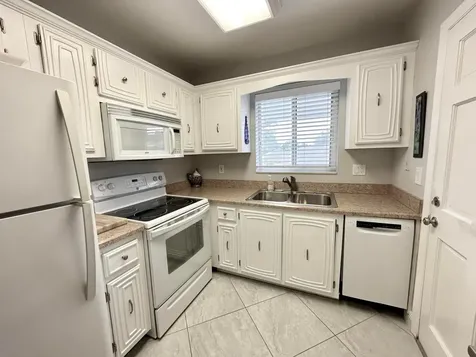 6 Garden Street Tequesta FL 33469
