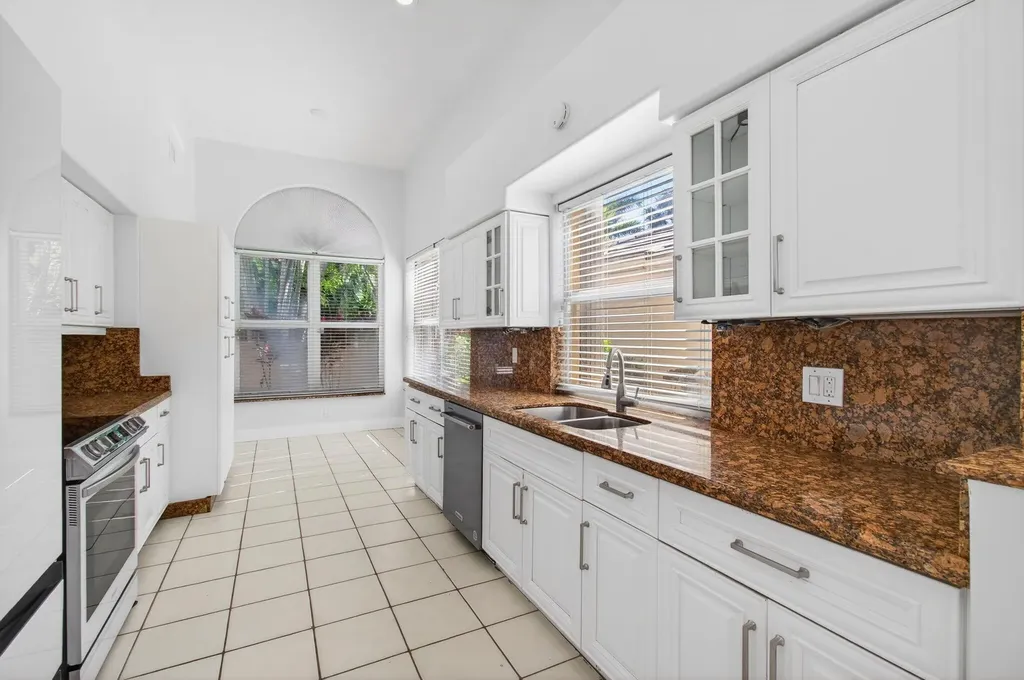 7848 Travlers Tree Drive Boca Raton FL 33433