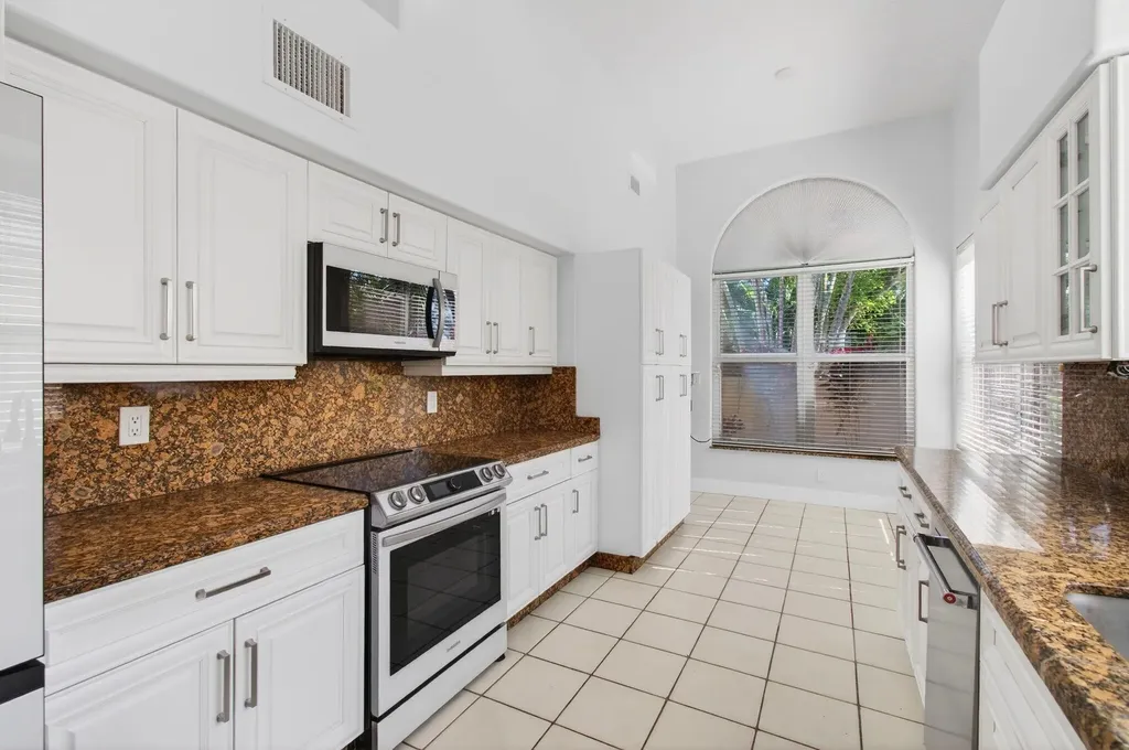 7848 Travlers Tree Drive Boca Raton FL 33433