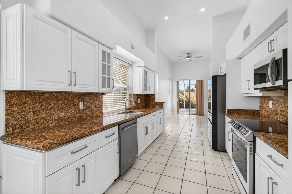 7848 Travlers Tree Drive Boca Raton FL 33433