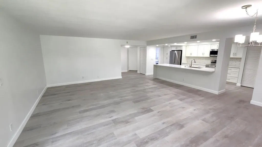 450 Egret Circle Delray Beach FL 33444