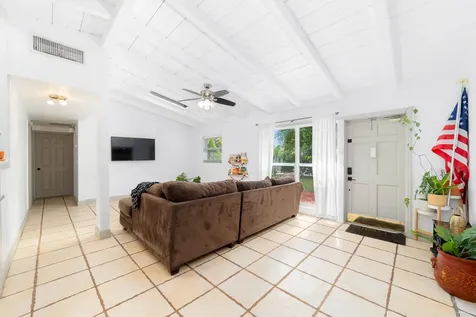 2869 SW 13th Court Fort Lauderdale FL 33312