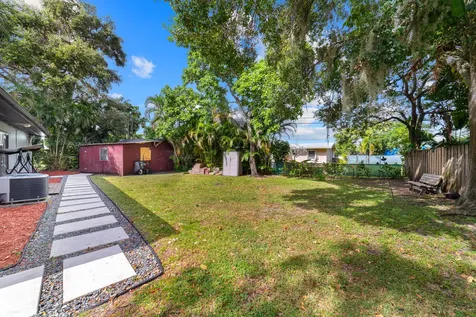 2869 SW 13th Court Fort Lauderdale FL 33312