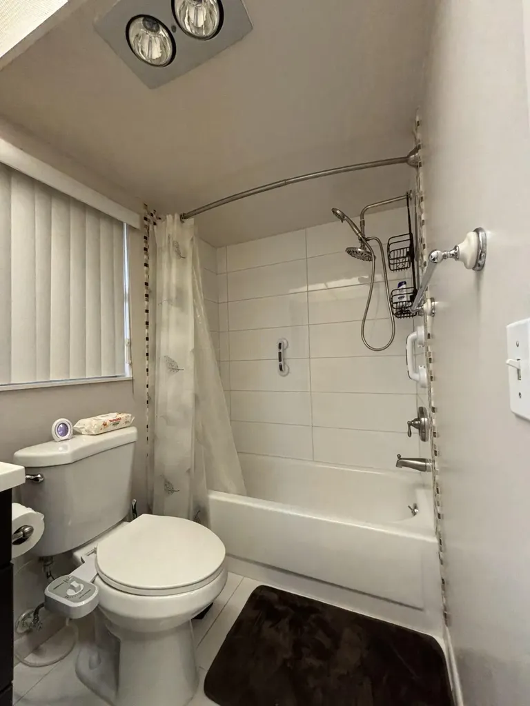 2731 N Pine Island Road Sunrise FL 33322