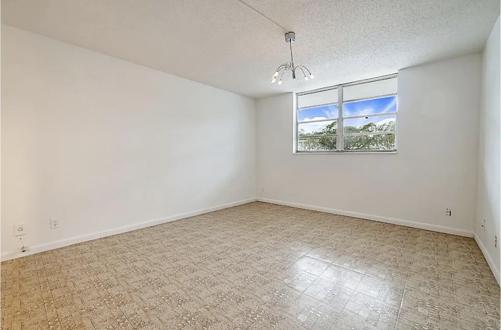 5500 NW 2nd Avenue Boca Raton FL 33487