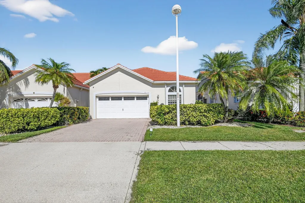 6179 Bear Creek Court Lake Worth FL 33467