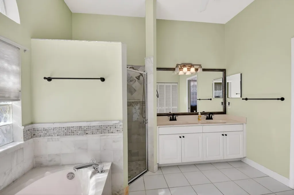 6179 Bear Creek Court Lake Worth FL 33467