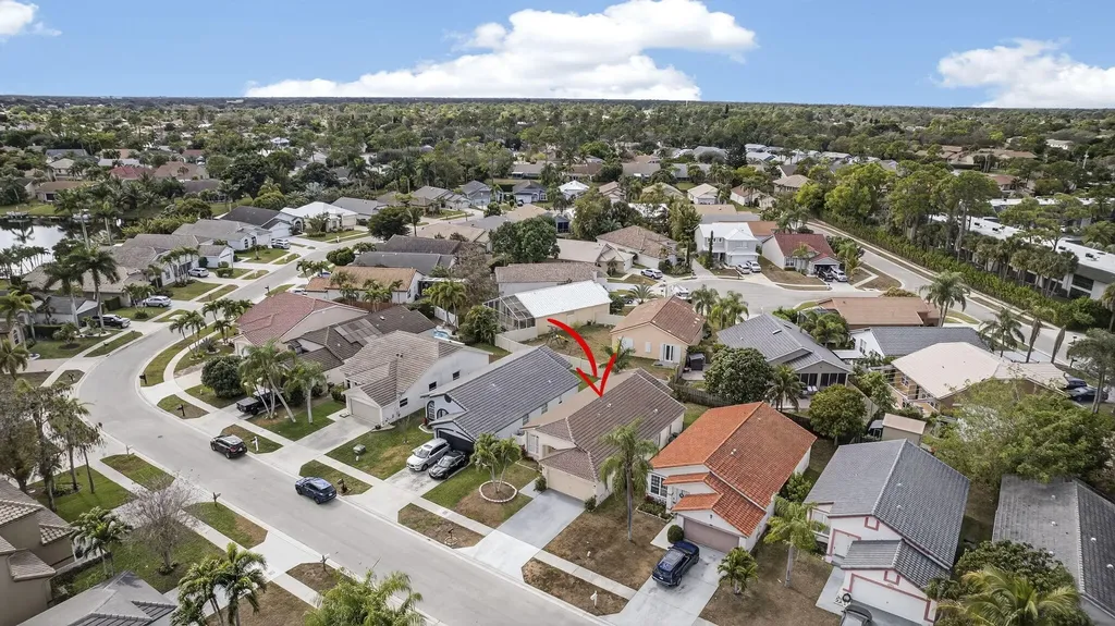 765 Lake Wellington Drive Wellington FL 33414