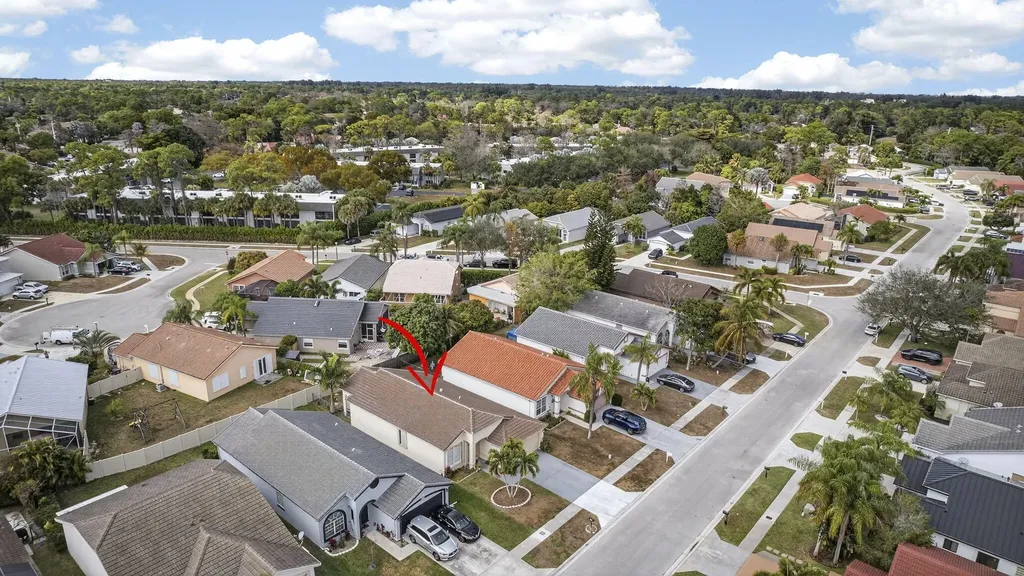 765 Lake Wellington Drive Wellington FL 33414