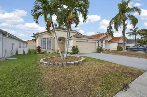 765 Lake Wellington Drive Wellington FL 33414