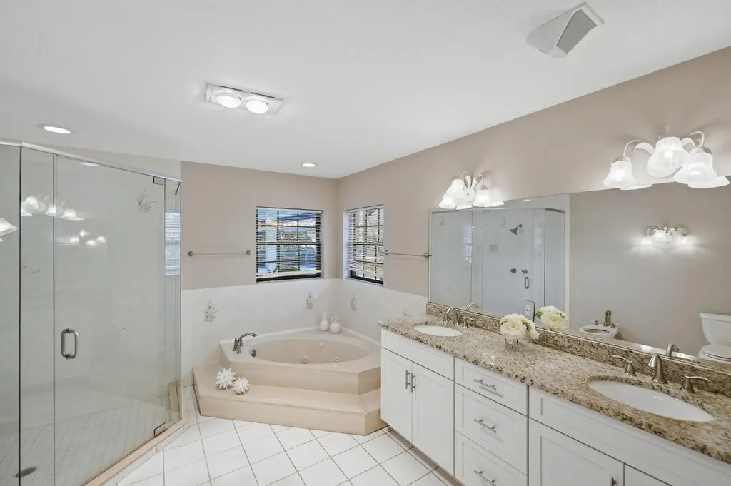 1157 SW Mirror Lake Cove Port St Lucie FL 34986