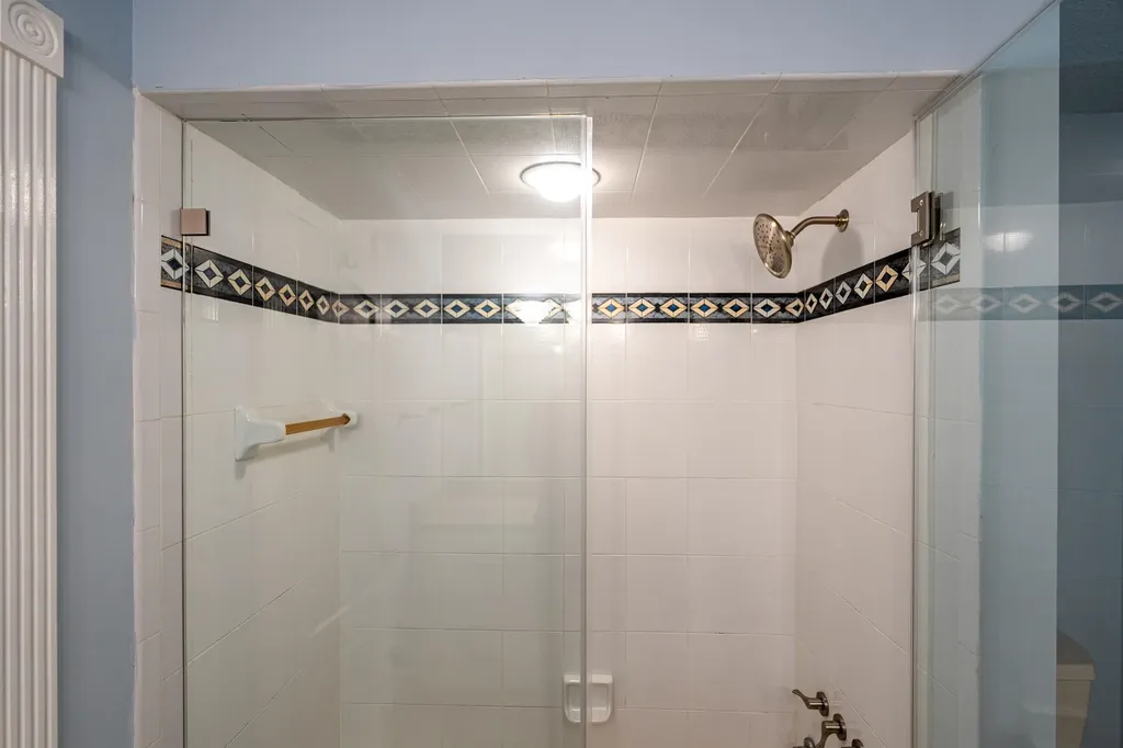 1157 SW Mirror Lake Cove Port St Lucie FL 34986