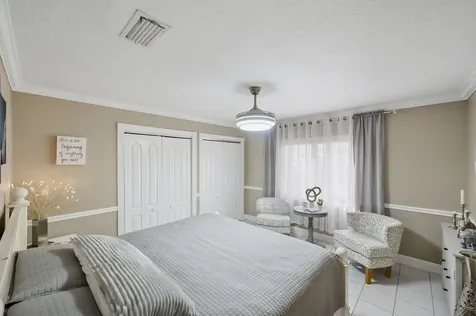 1157 SW Mirror Lake Cove Port St Lucie FL 34986