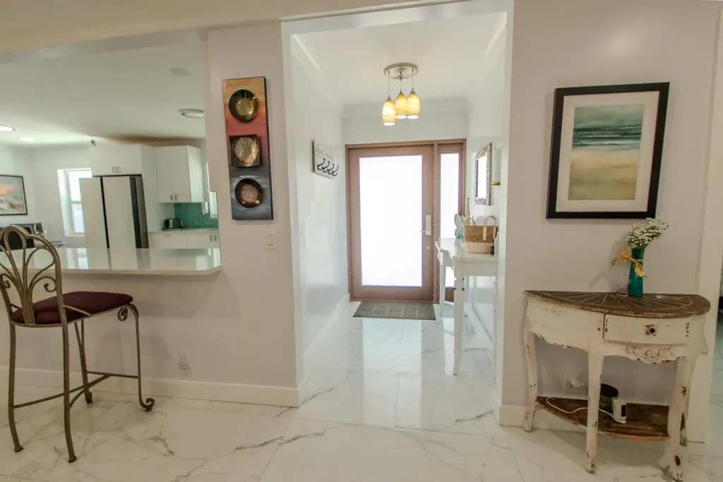 2192 Quail Trail Lake Worth FL 33461