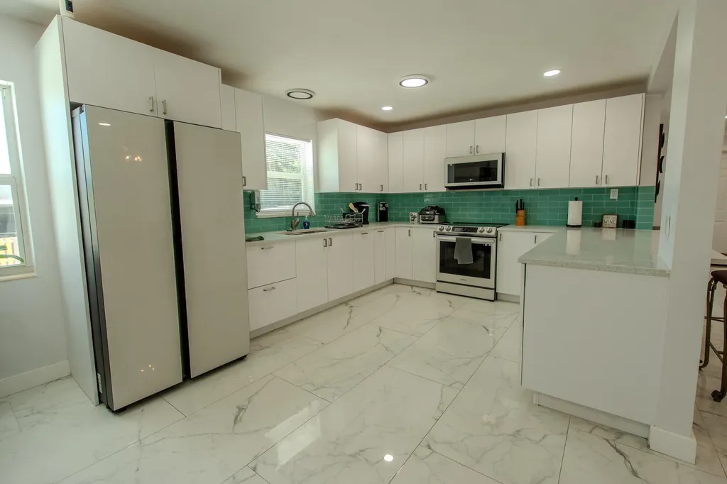 2192 Quail Trail Lake Worth FL 33461